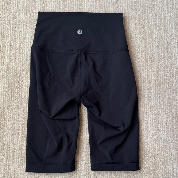 Lululemon Align High-Rise Black Yoga Short 8" Woman's Size 0 - Picture 5 of 10